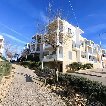 Albur Village 아파트