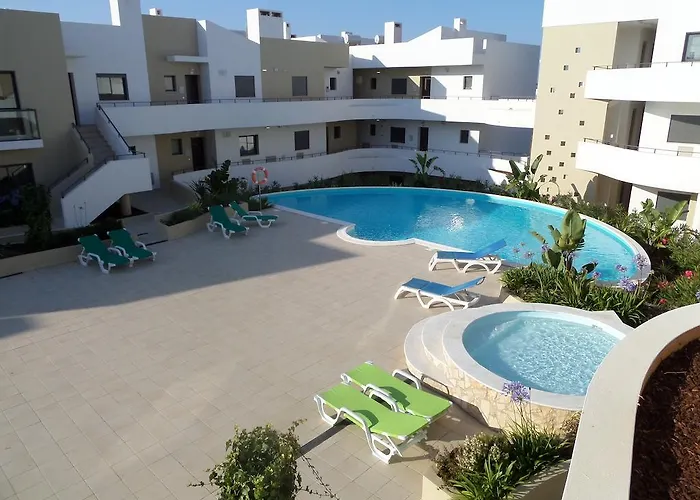 Albur Village 아파트