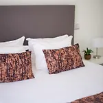 아파트 Albur Village 알보르